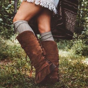 Boho Chic Taupe Fringe Leather Boots